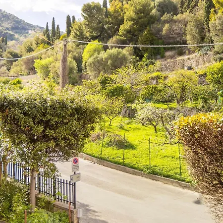 Blu Marina Guest house 3*